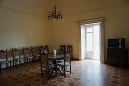 Authentic Sicilian Home with Garage in Modica Alta 5