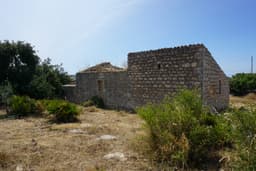 Stone Country House with Scenic Views in Scicli 3