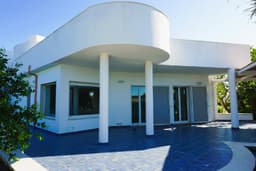 Seaside Villa with Garden and Pool 3