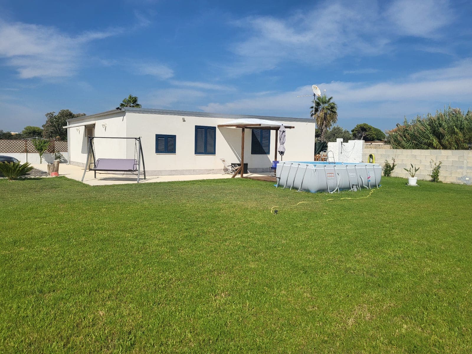 Modern Villa with Garden and Pool in Santa Maria del Focallo 1