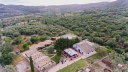 Detached Farmhouse near Syracuse 6