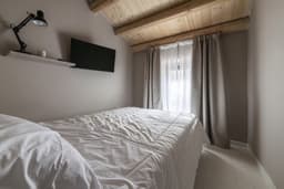 Elegant Restored Home in Noto's Historic Centre 8