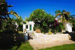 Seaside Villa with Garden and Pool 6